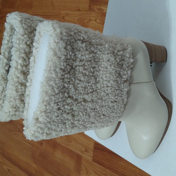 Charles David Nella Boot New without Box - Picture 5 of 7